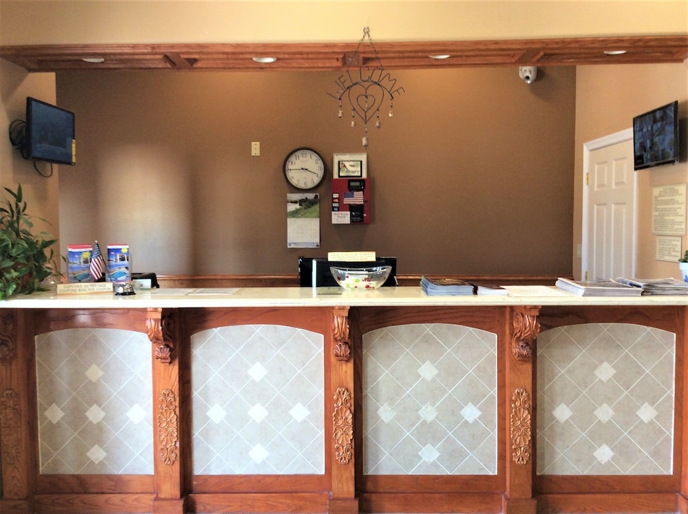 Texas Inn Weslaco - photo 2