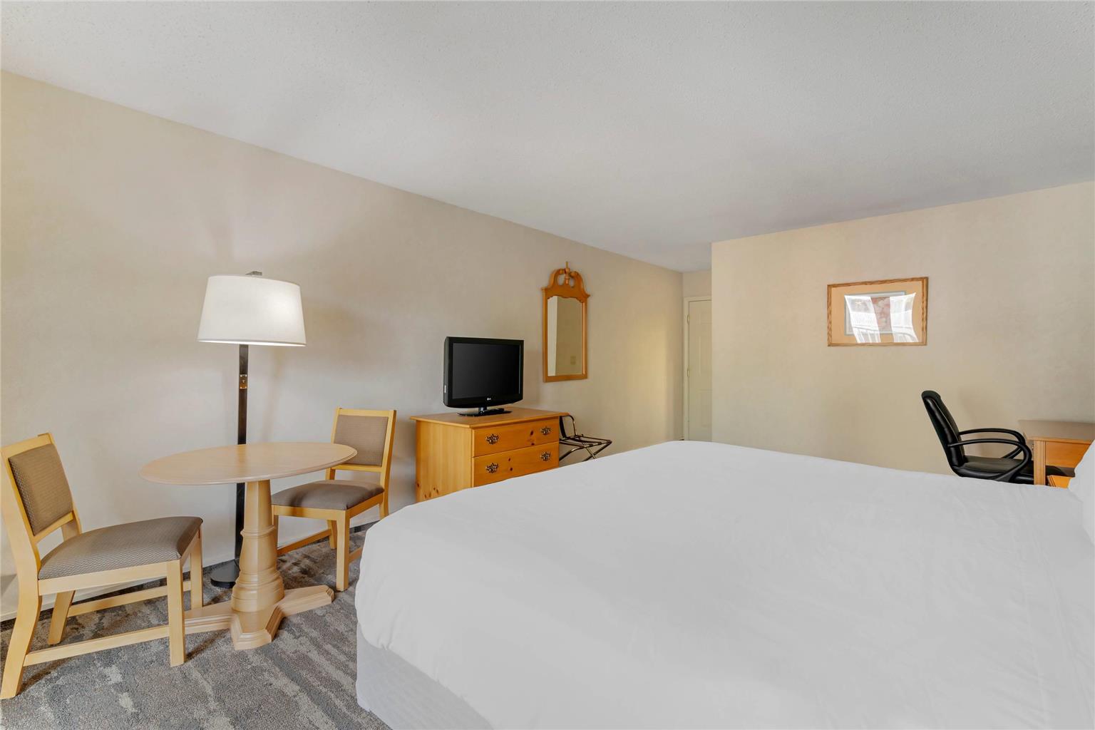 Green Granite Inn an Ascend Collection Hotel - photo 22