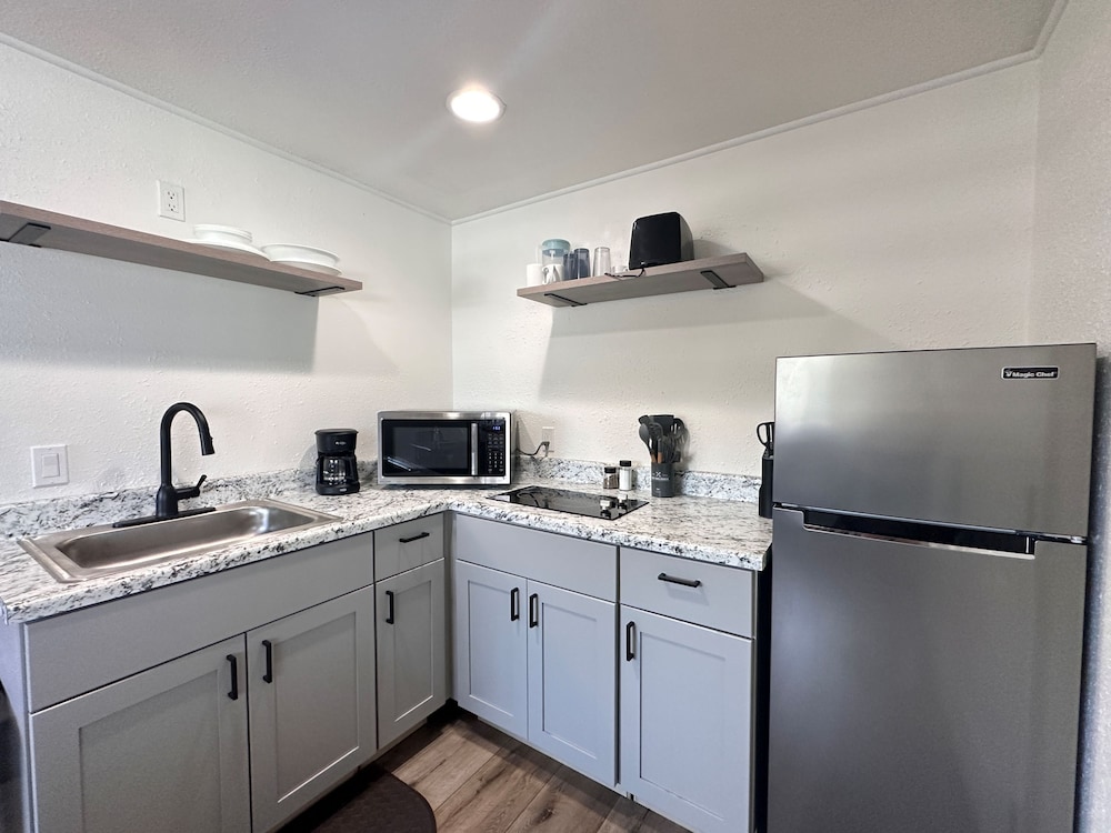 Alhonna Resort LLC - photo 120