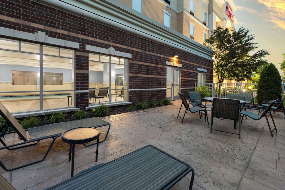 Hampton Inn & Suites Saginaw - photo 38