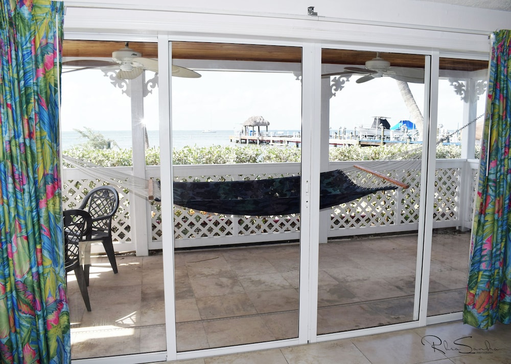 Amoray Dive Resort - photo 44