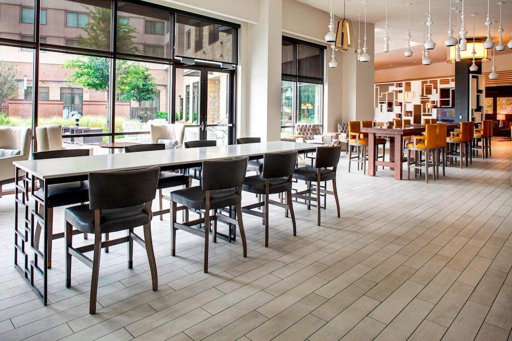 Sheraton McKinney Hotel - photo 24