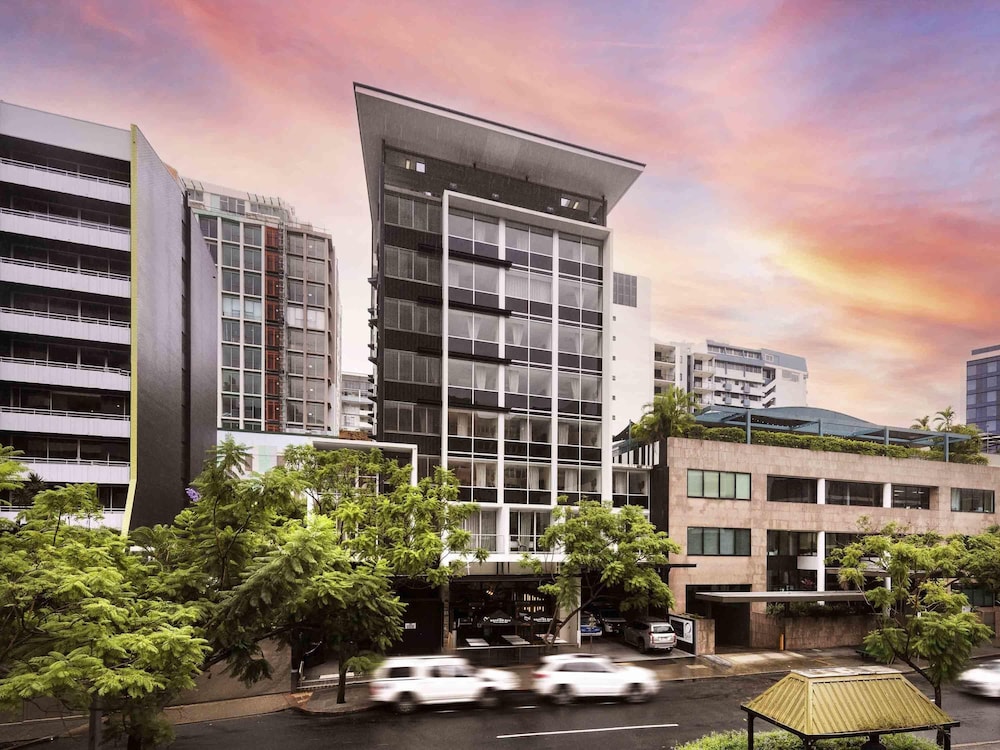 Mantra Terrace Brisbane — 4-Star Luxury Hotel in Brisbane, Australia