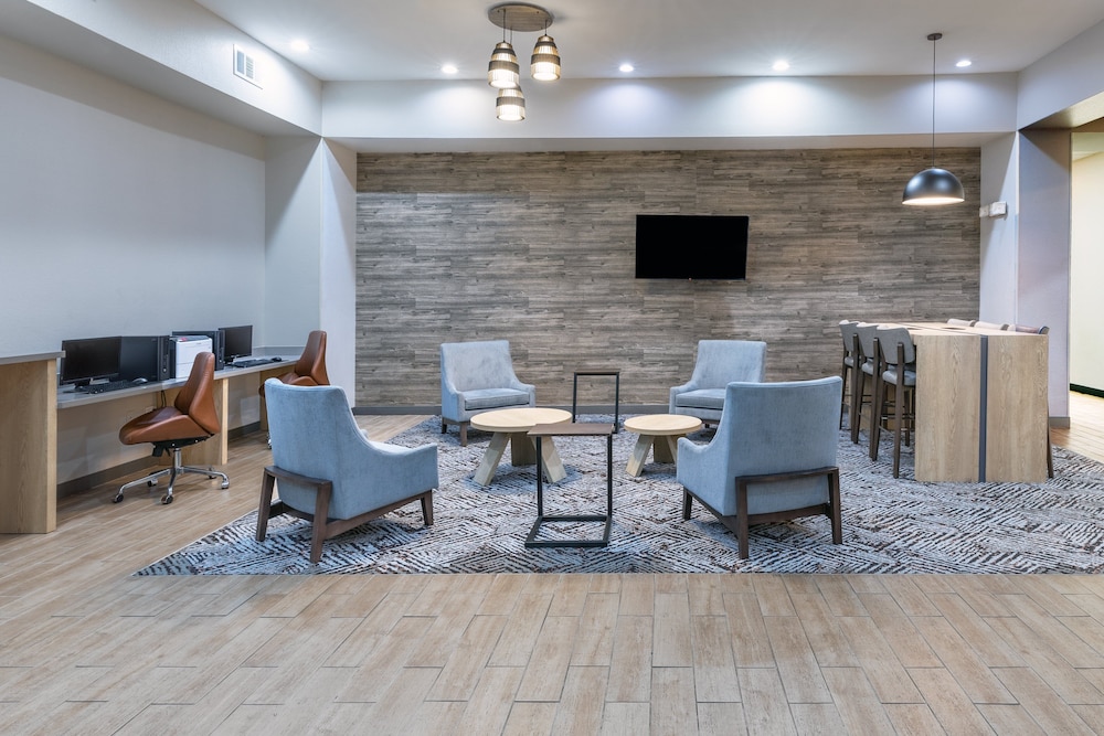 Candlewood Suites Mount Pleasant by IHG - photo 71