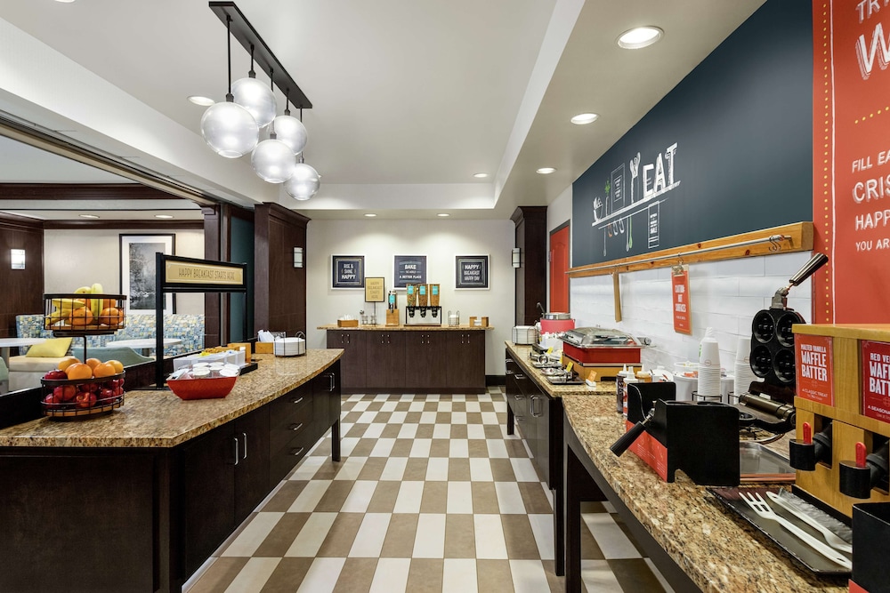 Hampton Inn New Albany - photo 51