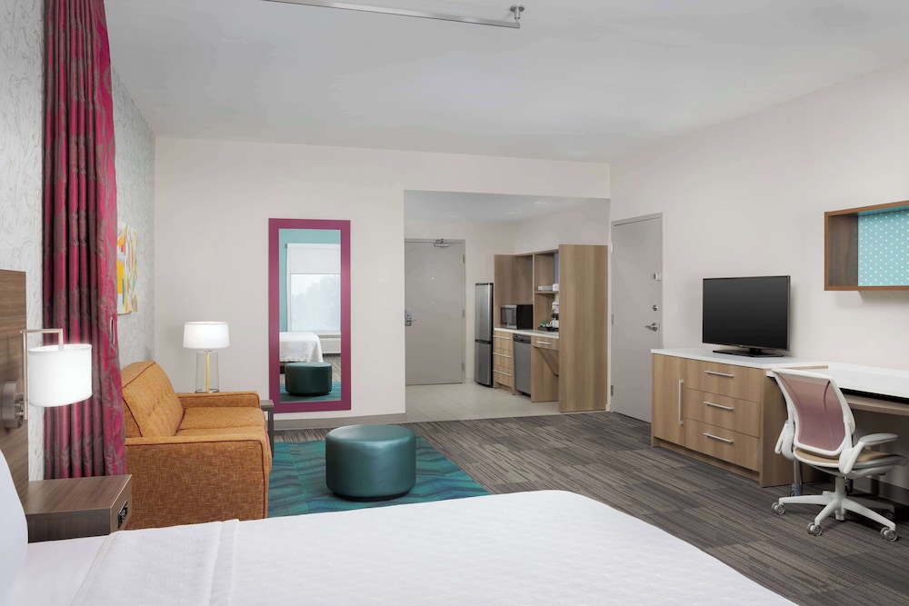 Home2 Suites by Hilton Clermont - photo 10