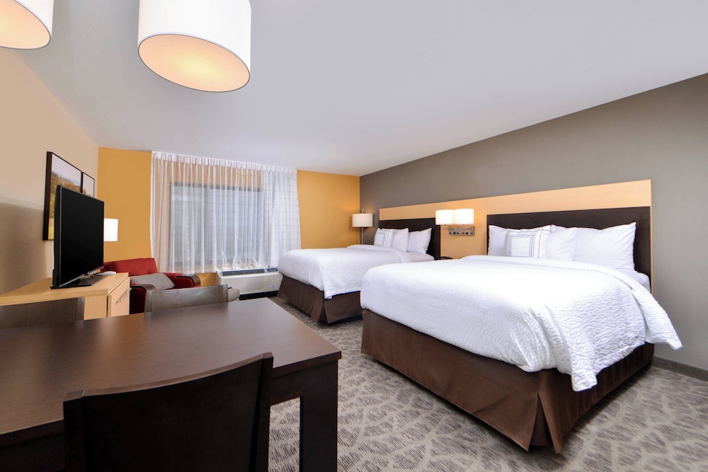 TownePlace Suites Detroit Commerce - photo 11