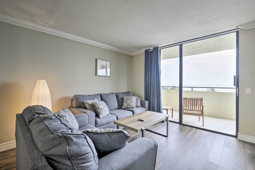 Waterfront Resort Condo with Private Beach and Pool - photo 3