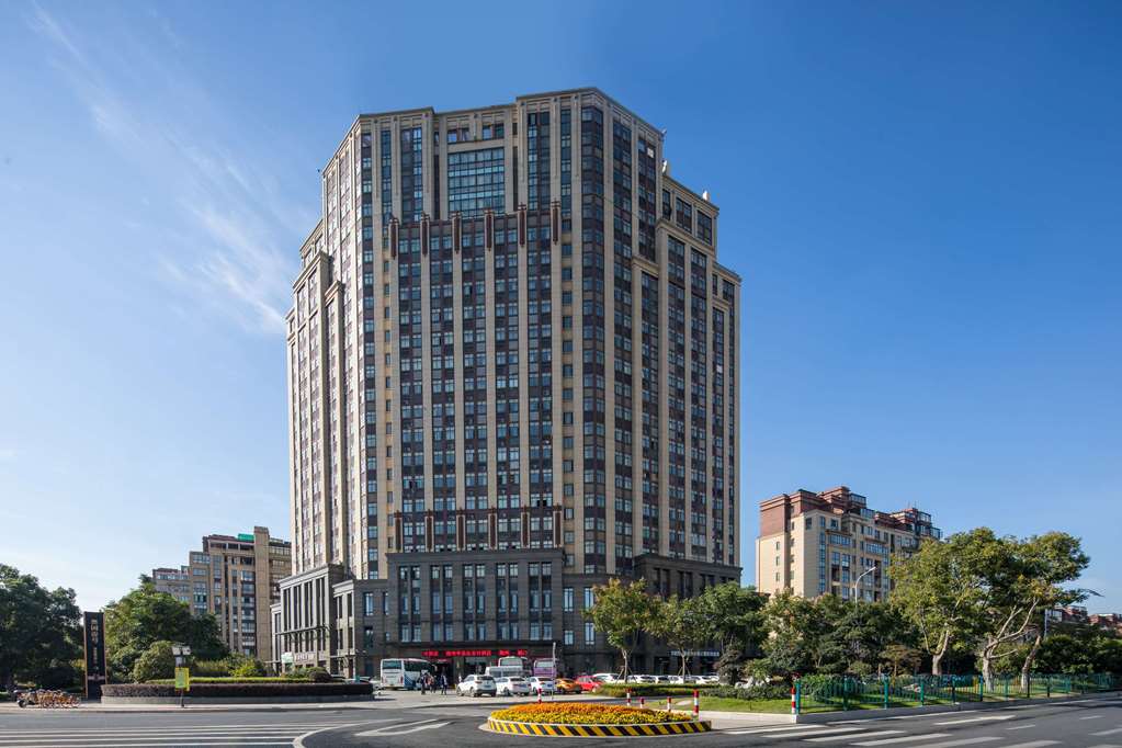 Ramada Encore Huzhou in Huzhou, People's Republic of China