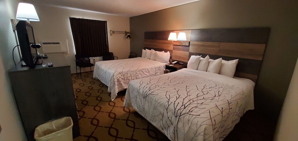 Cottonwood Inn and Conference Center - photo 7