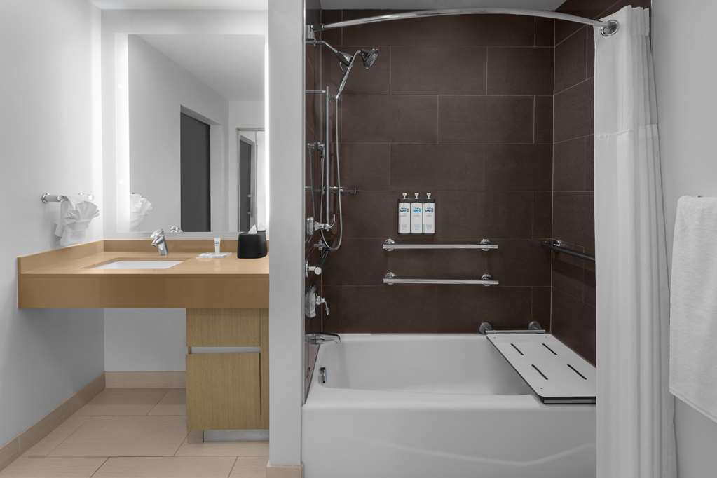 Hyatt House Raleigh North Hills - photo 9