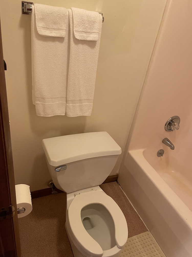 Pine Valley Motel - photo 23