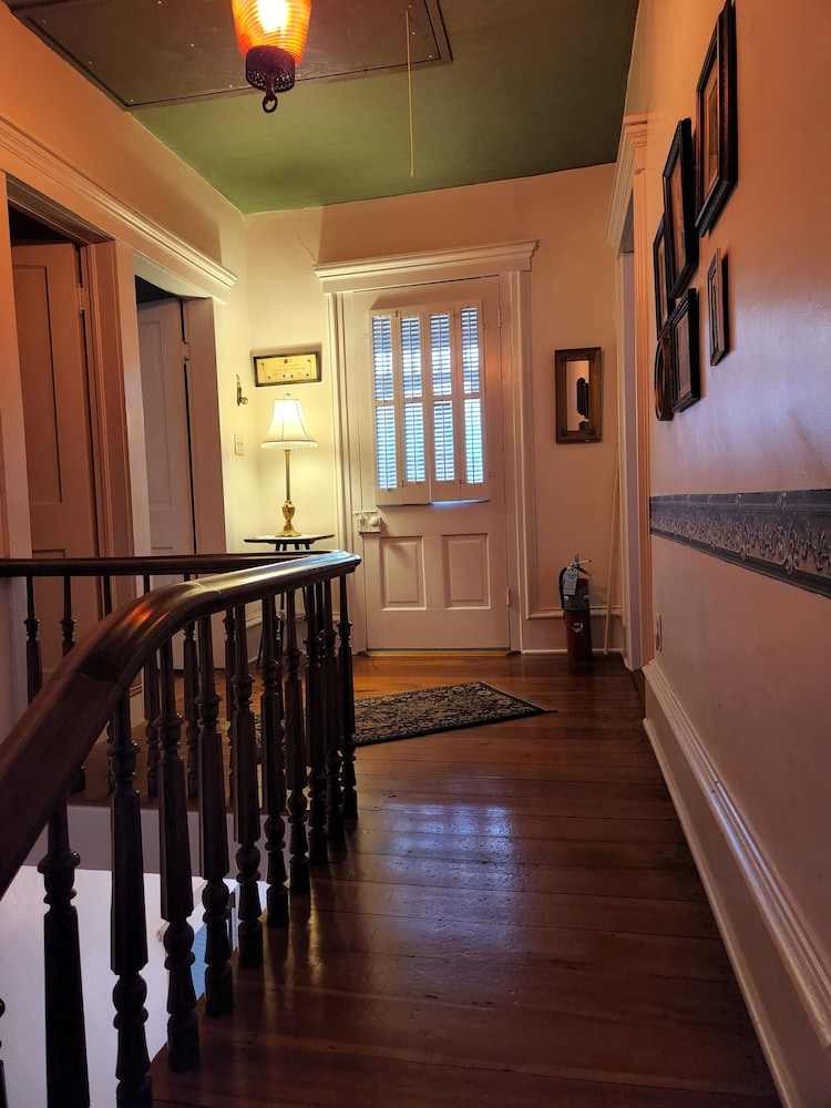 Hawthorne Inn - photo 19