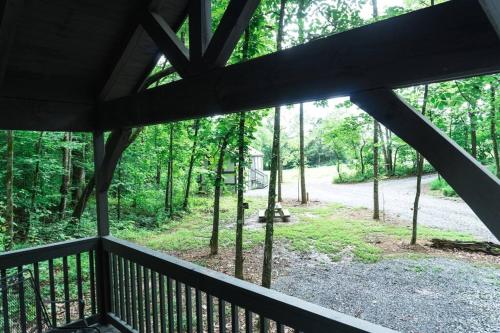 Tiny Home Cottage Near the Smokies #6 Greta - photo 4