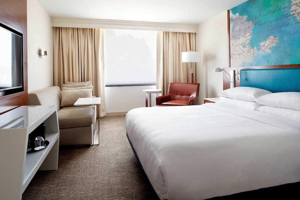 Raleigh Marriott Crabtree Valley - photo 7