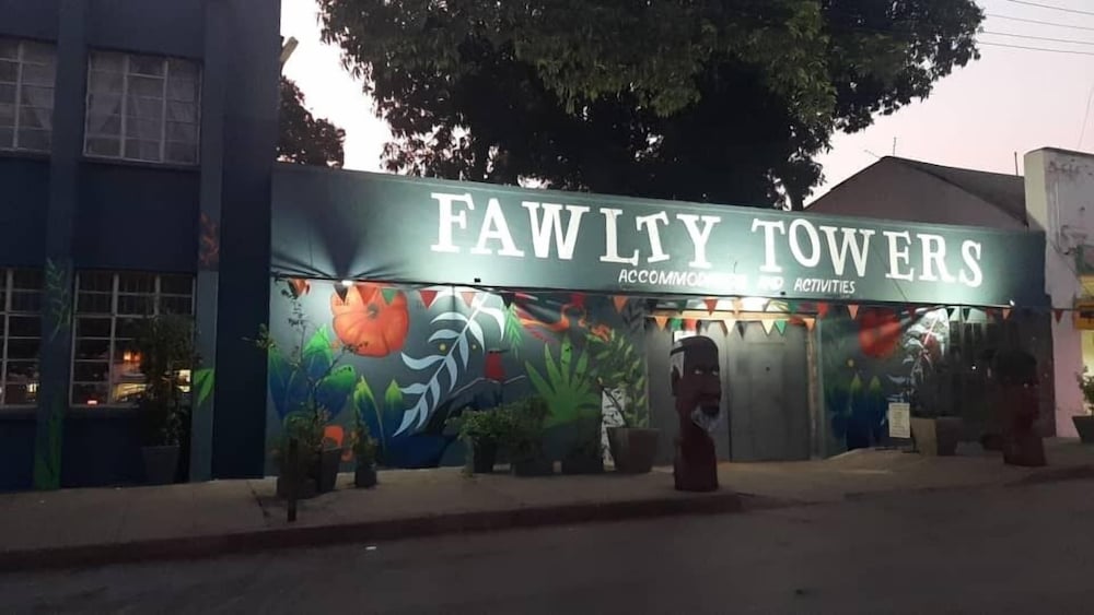 Fawlty Towers Accommodation & Activities in Livingstone, Zambia