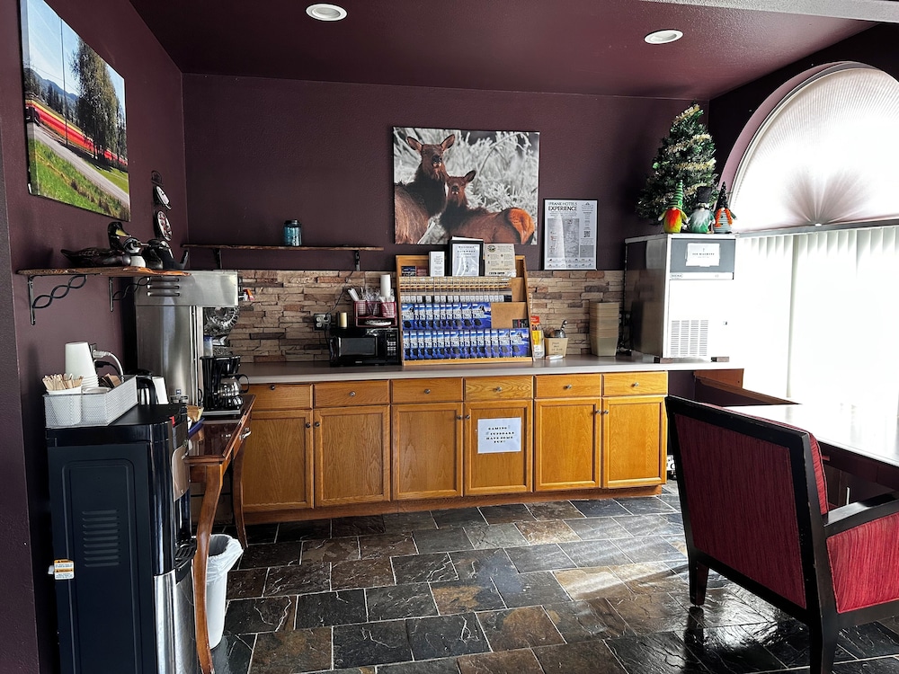 Packwood Lodge - photo 4