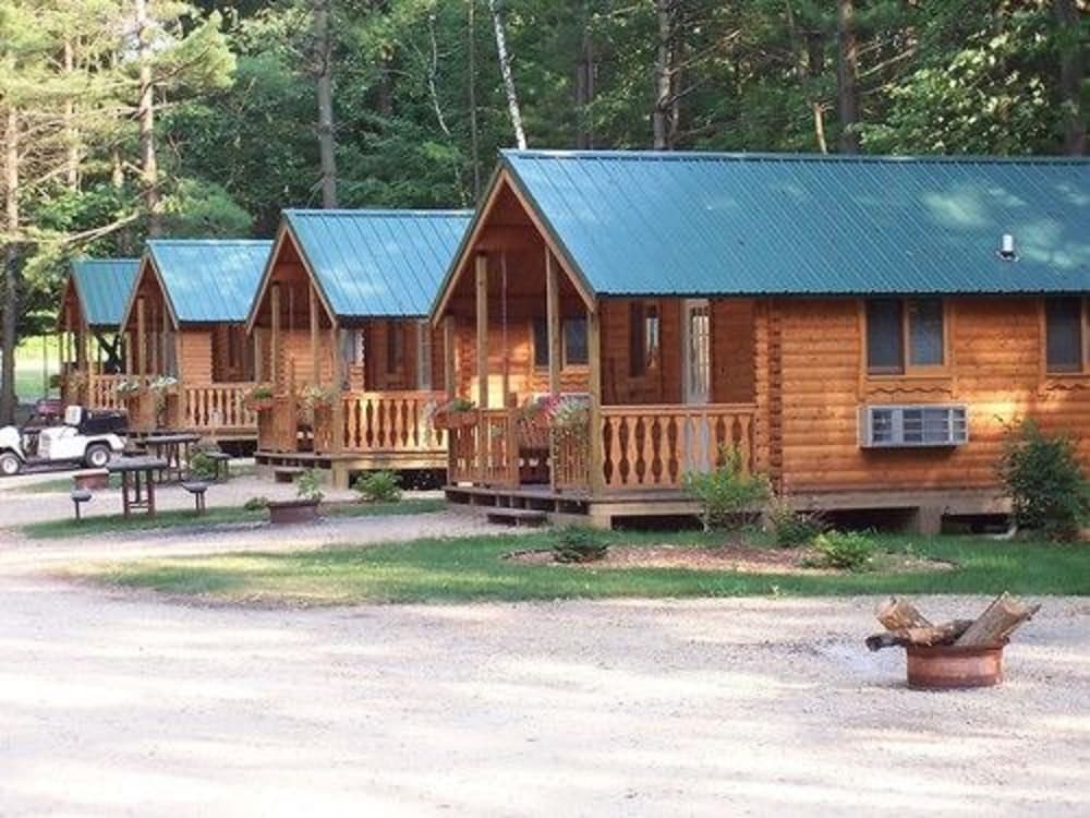 Yogi Bear's Jellystone Park Camp Resort Wisconsin Dells - photo 46
