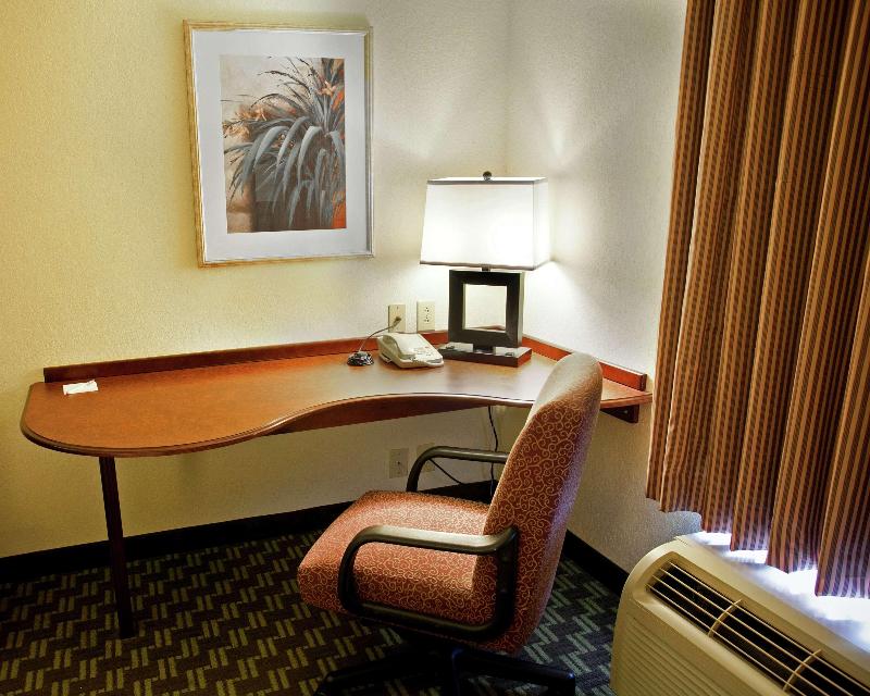 Hampton Inn Carrollton - photo 58