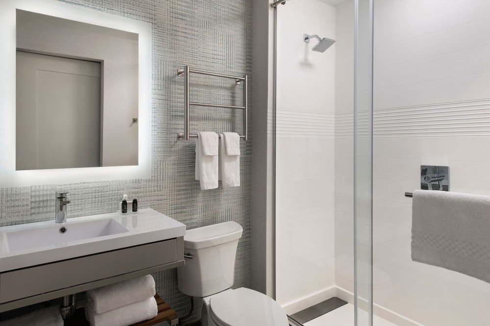 TownePlace Suites by Marriott New York Brooklyn - photo 14