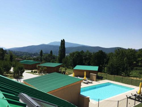 Les Chalets de Saint Maurice — hotel in Dieulefit