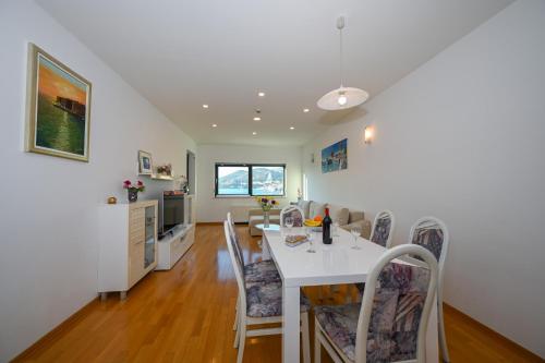 Sea View Porto with secured private parking