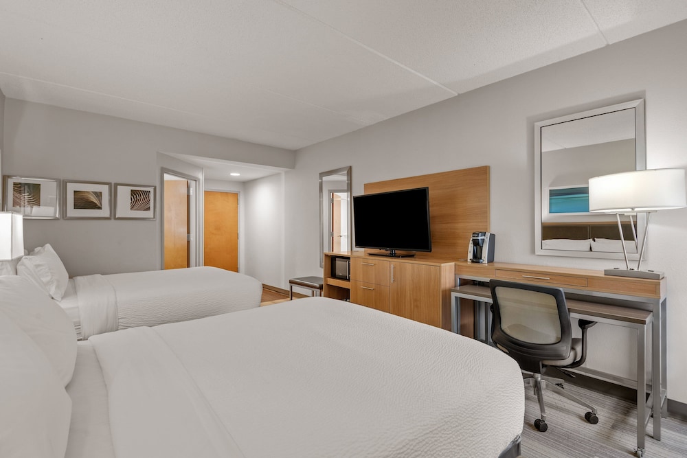 Holiday Inn Express Hershey Harrisburg Area by IHG - photo 12