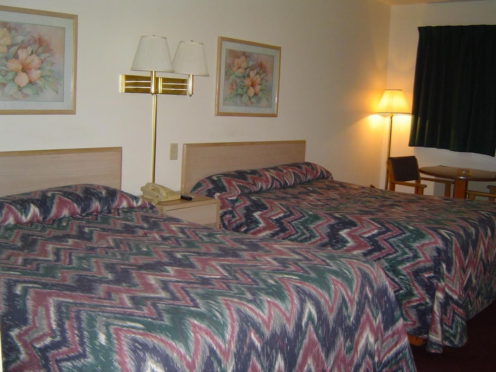 Heritage Inn - photo 16