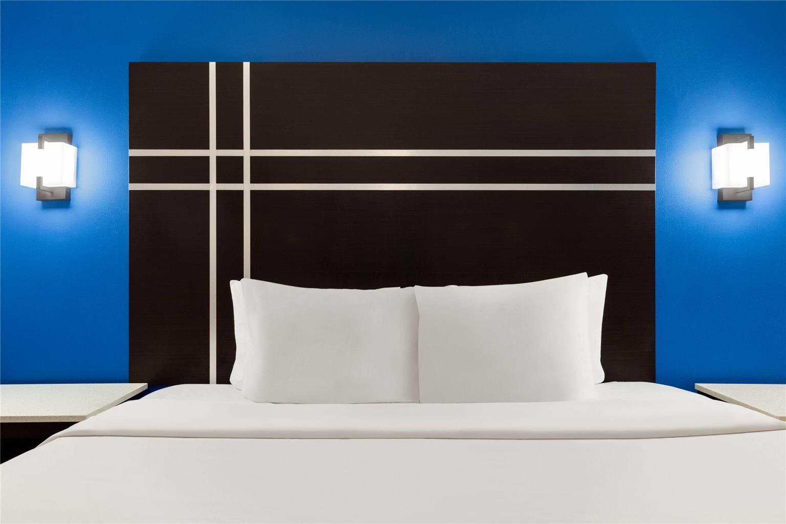 Baymont by Wyndham Albany at Albany Mall - photo 13