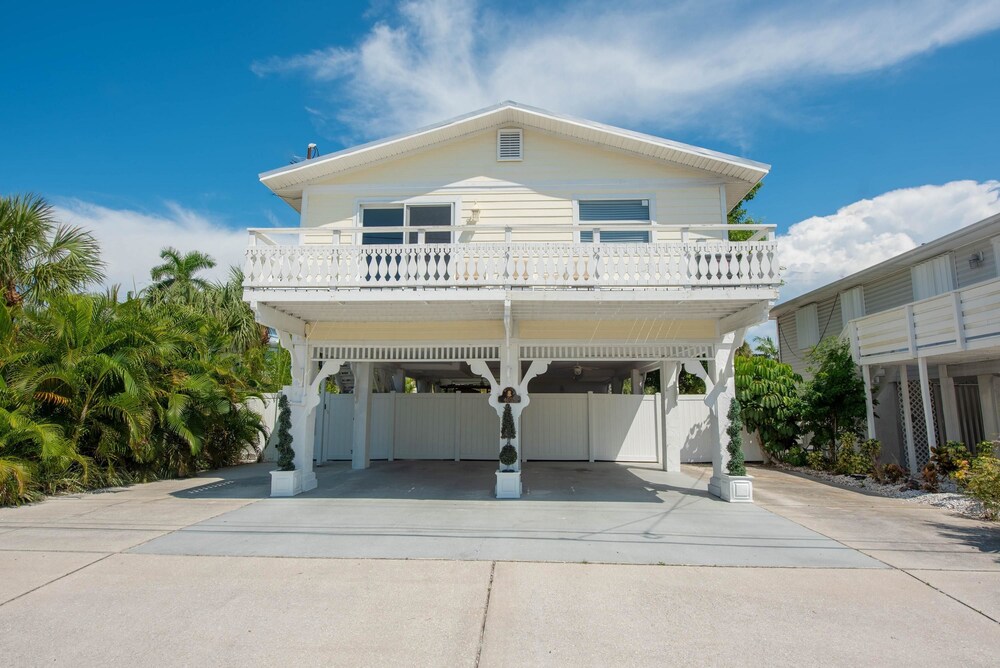 Pineapple Key - photo 24