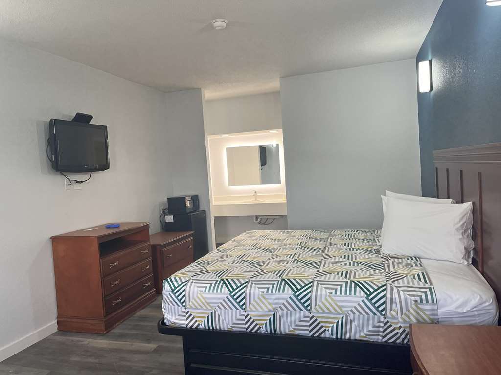 Motel 6 Cleveland MS Delta State University - photo 9