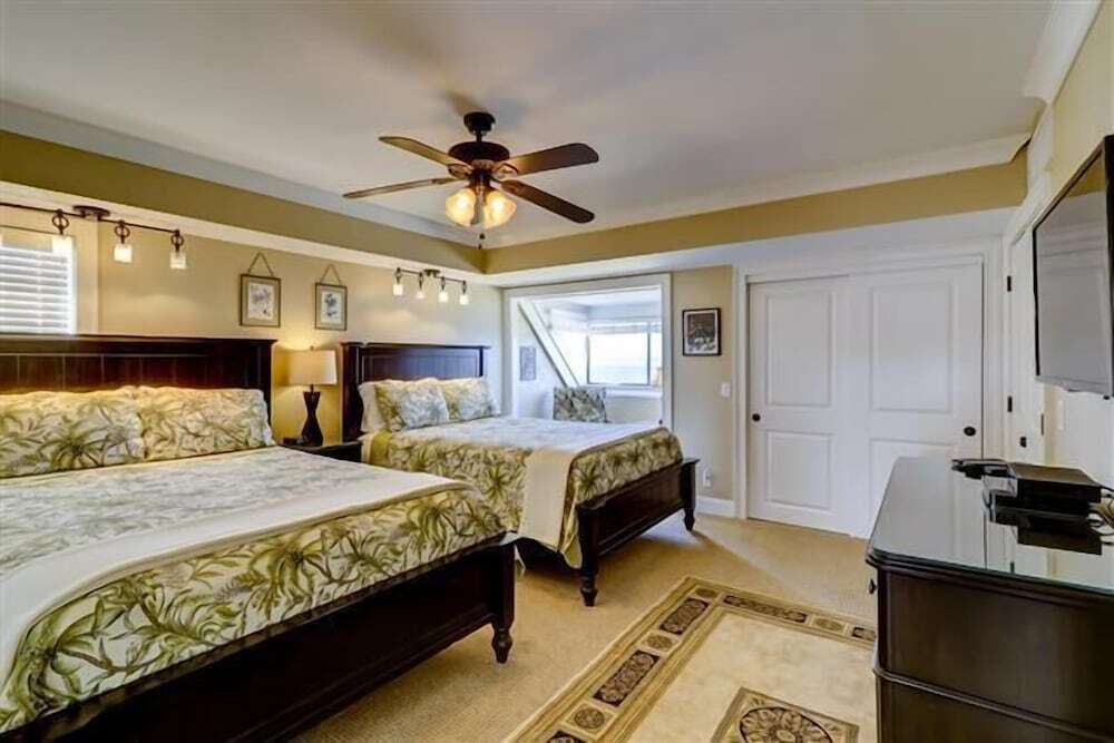 714 Schooner Court at the Sea Pines Resort - photo 2