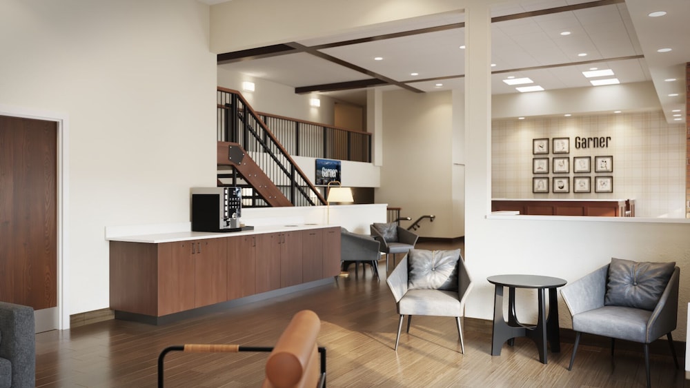 Garner Hotel Butte by IHG - photo 3