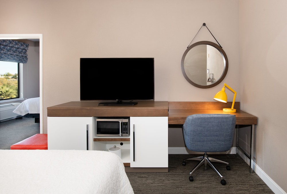 Hampton Inn Phoenix Airport North - photo 7