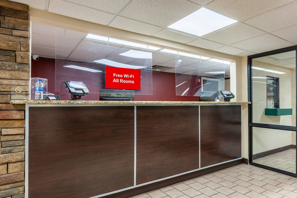 Red Roof Inn Fayetteville I 95 - photo 4