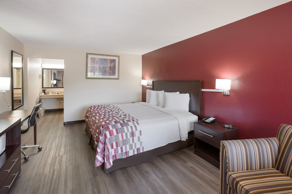 Red Roof Inn Dillon SC - photo 11