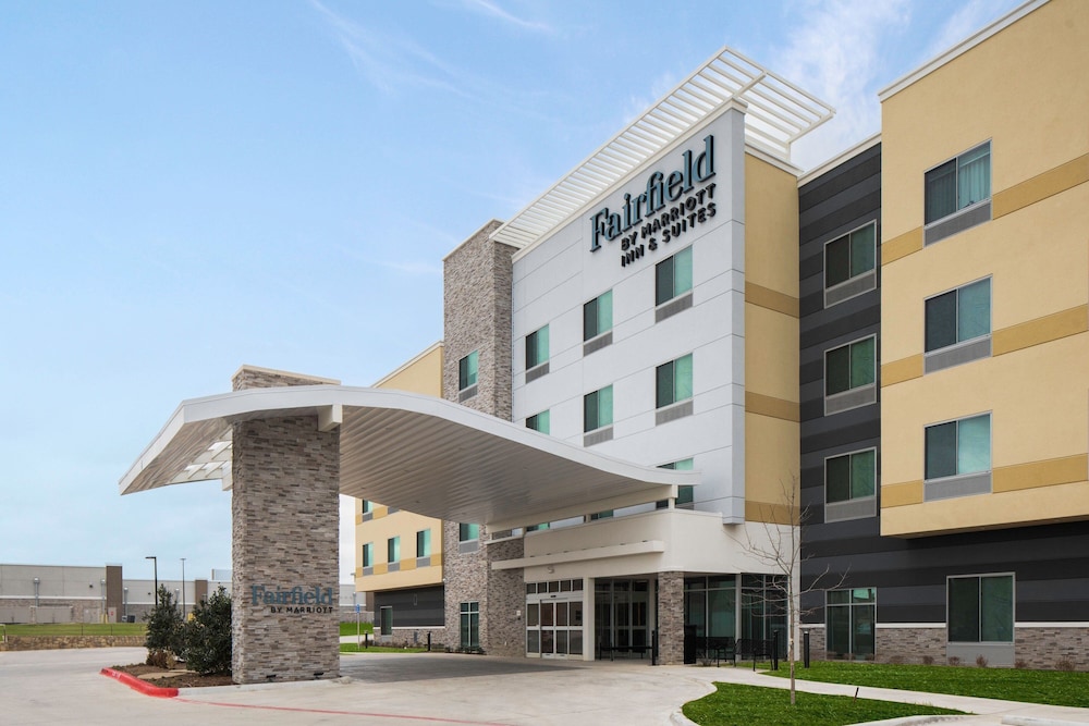 Fairfield Inn & Suites by Marriott Dallas McKinney - photo 26