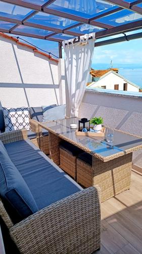Apartman Leona — 4-Star Luxury Hotel in Lovran, Croatia
