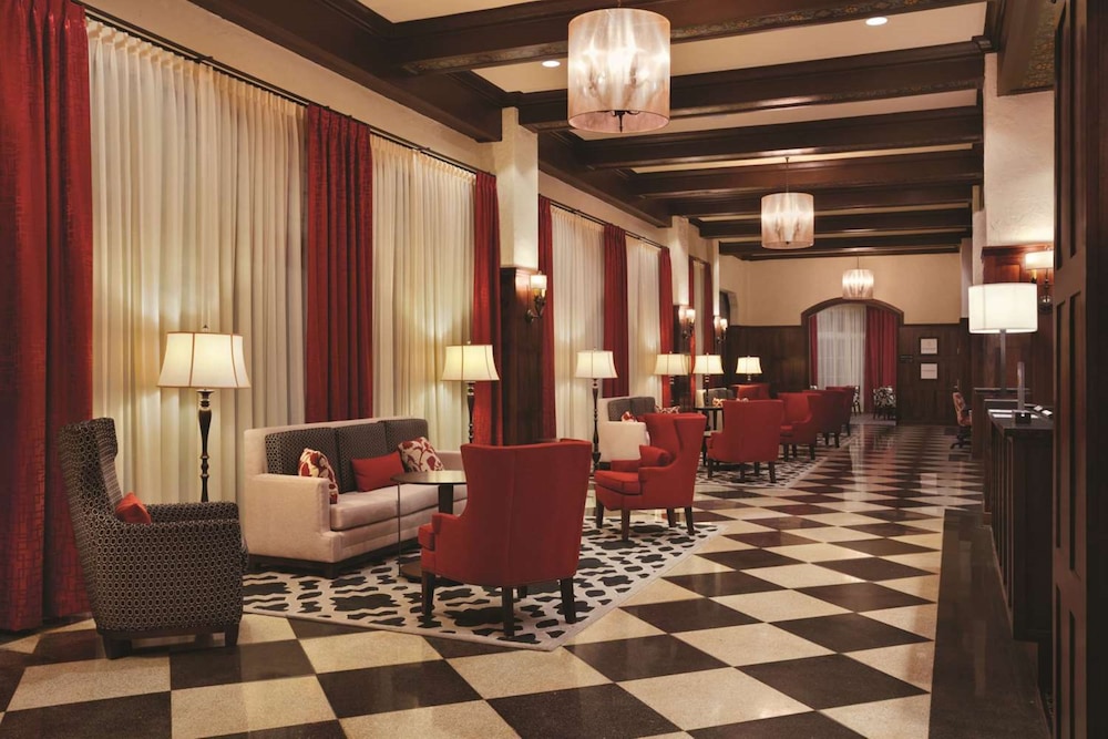 Hampton Inn & Suites Bradenton Downtown Historic District - photo 26