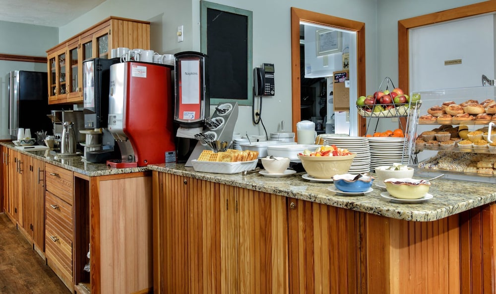 Silver Fox Inn - photo 22