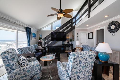 Just Beachy by Oak Island Accommodations - photo 15