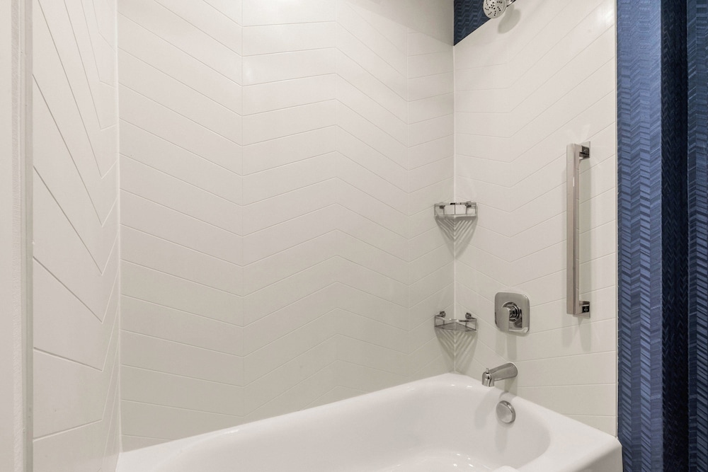 Fairfield Inn & Suites by Marriott Seattle Downtown Seattle Center - photo 14