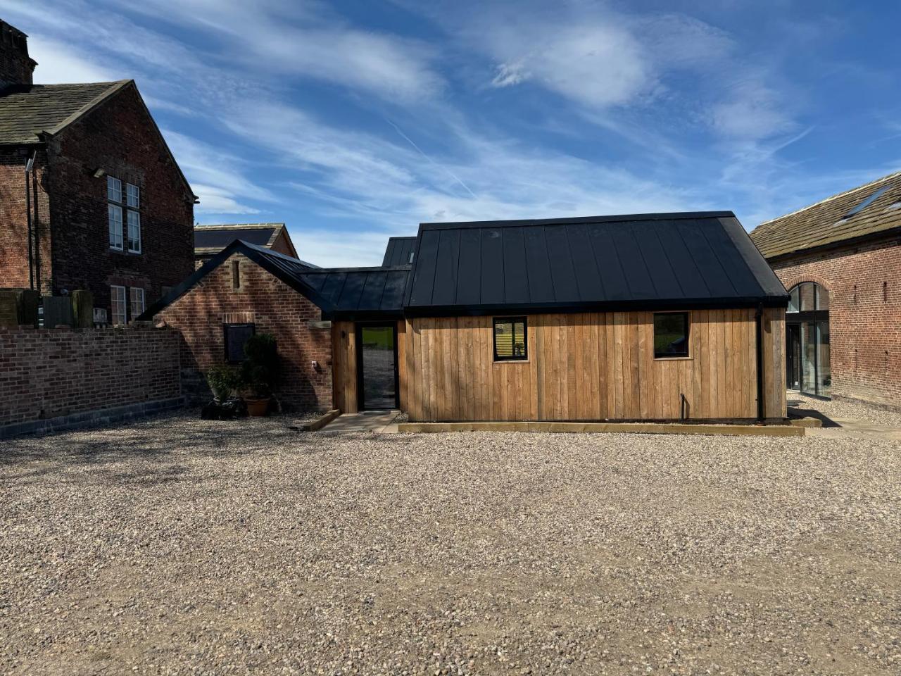 The Stables Modern 2 bed 4 person Rural Barn Conversion with Great Access pet-friendly hotel Silkstone