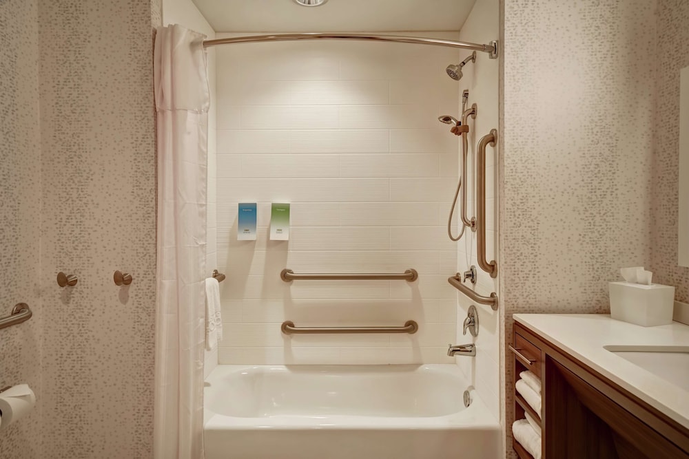 Home2 Suites by Hilton Springfield North - photo 19