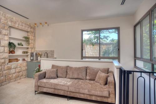 Keter Hasimta כתר הסמטה - carbon neutral hotel in Safed