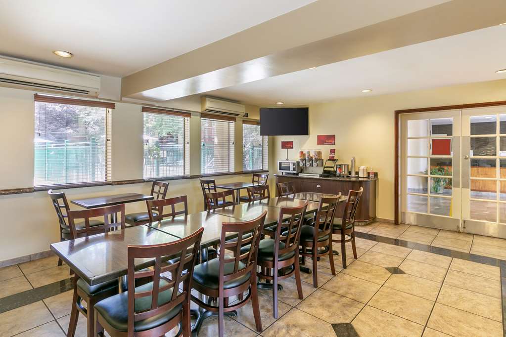 Best Western Plus Orchid Hotel & Suites - photo 8