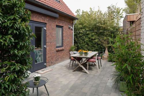 Vrijvakantiehuis Duinweg 2b — 4-Star Luxury Hotel in Oostkapelle, Netherlands