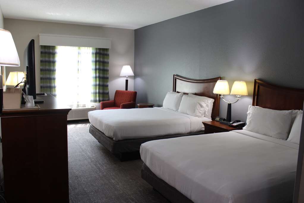 Wingate by Wyndham Savannah I 95 North - photo 12