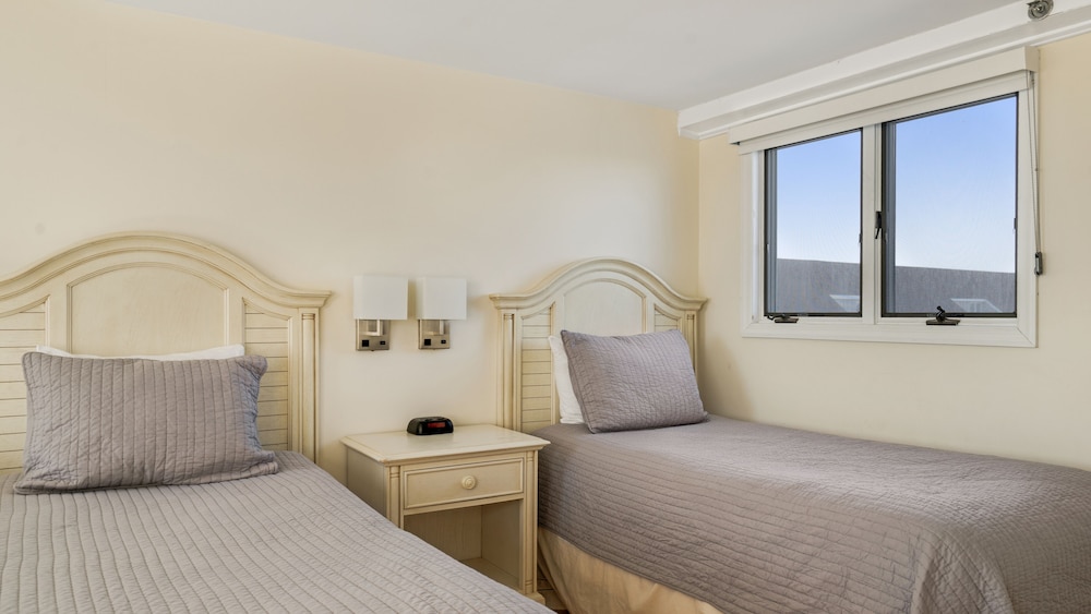 Windward Shores Ocean Resort - photo 41