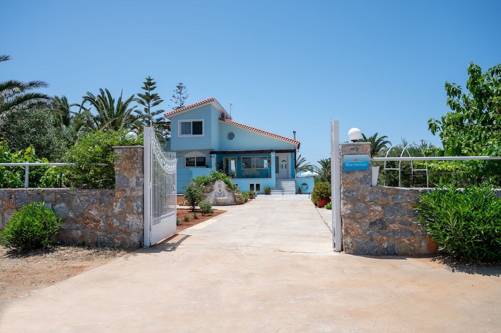 Villa Blue Horizon Creta — 4-Star Luxury Hotel in Rethymno, Greece